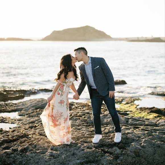 Reformation Jasen Dress Size 4 - excellent like new - corsage pattern - Picture 3 of 9